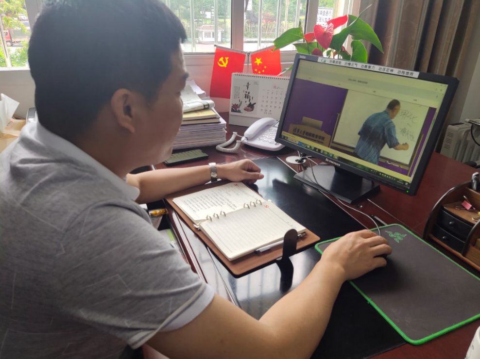 學(xué)習(xí).png 學(xué)習(xí).png