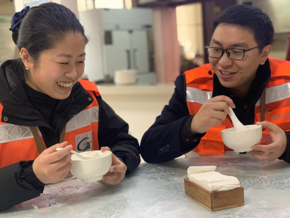 元宵燈謎“穿新衣” 廉潔文化進站區(qū)——成仁高速開展“慶元宵、迎新春”活動2.png